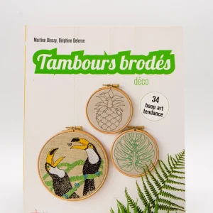 TAMBOURS BRODES de Martine Biessy et Delphine Delerue