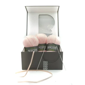 Kit brassière – chaussons de bébé Bergère de France – Rose