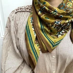 Grand foulard – 111 KAKI