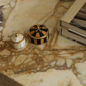 Boîte laiton nacré – rayures noires