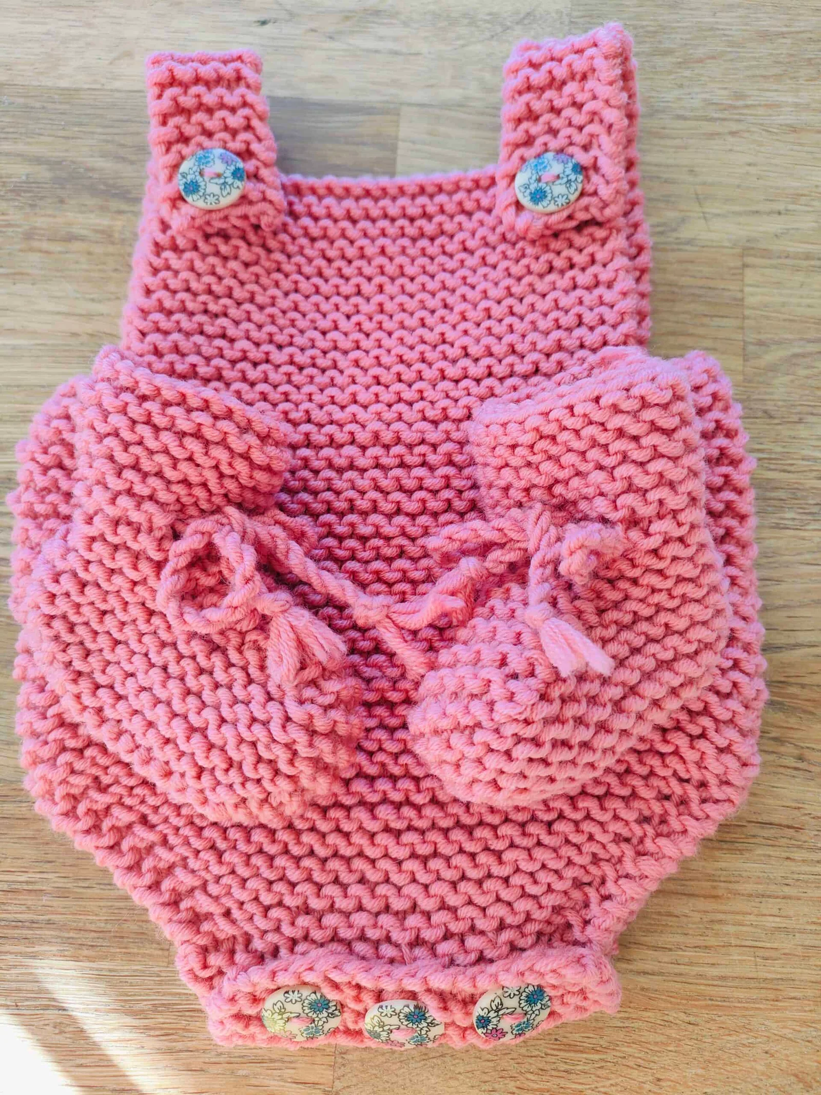 Ensemble « petit lutin » barboteuse et chaussons montants en pur mérinos – Tailles 0 à 6 mois – Nombreux coloris – Image 3