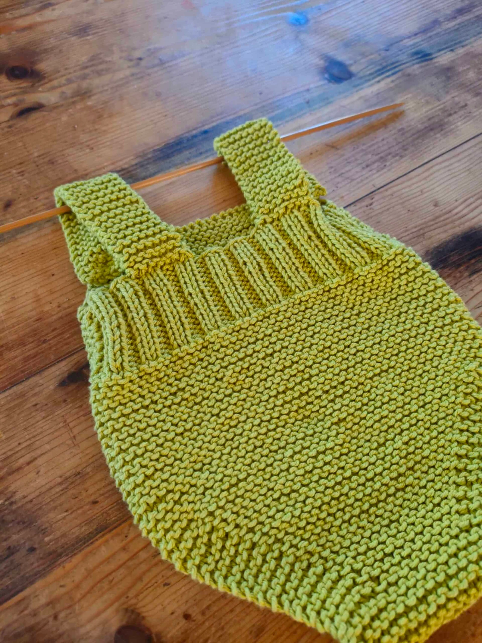 Ensemble barboteuse et ballerines en coton pistache – Taille naissance – Image 5