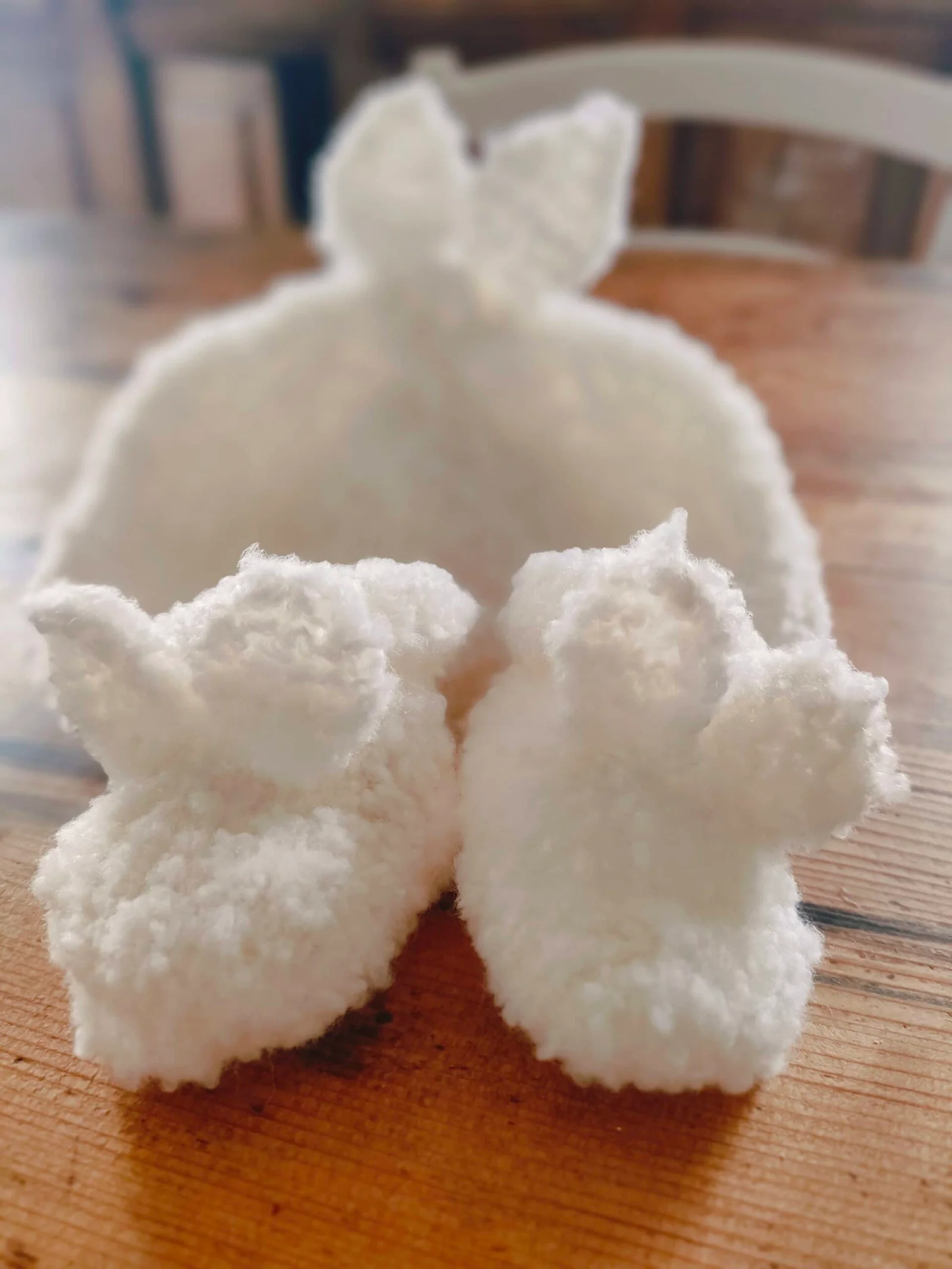 Chaussons « lapinou » – taille 0-3 mois – coloris blanc et vert d’eau