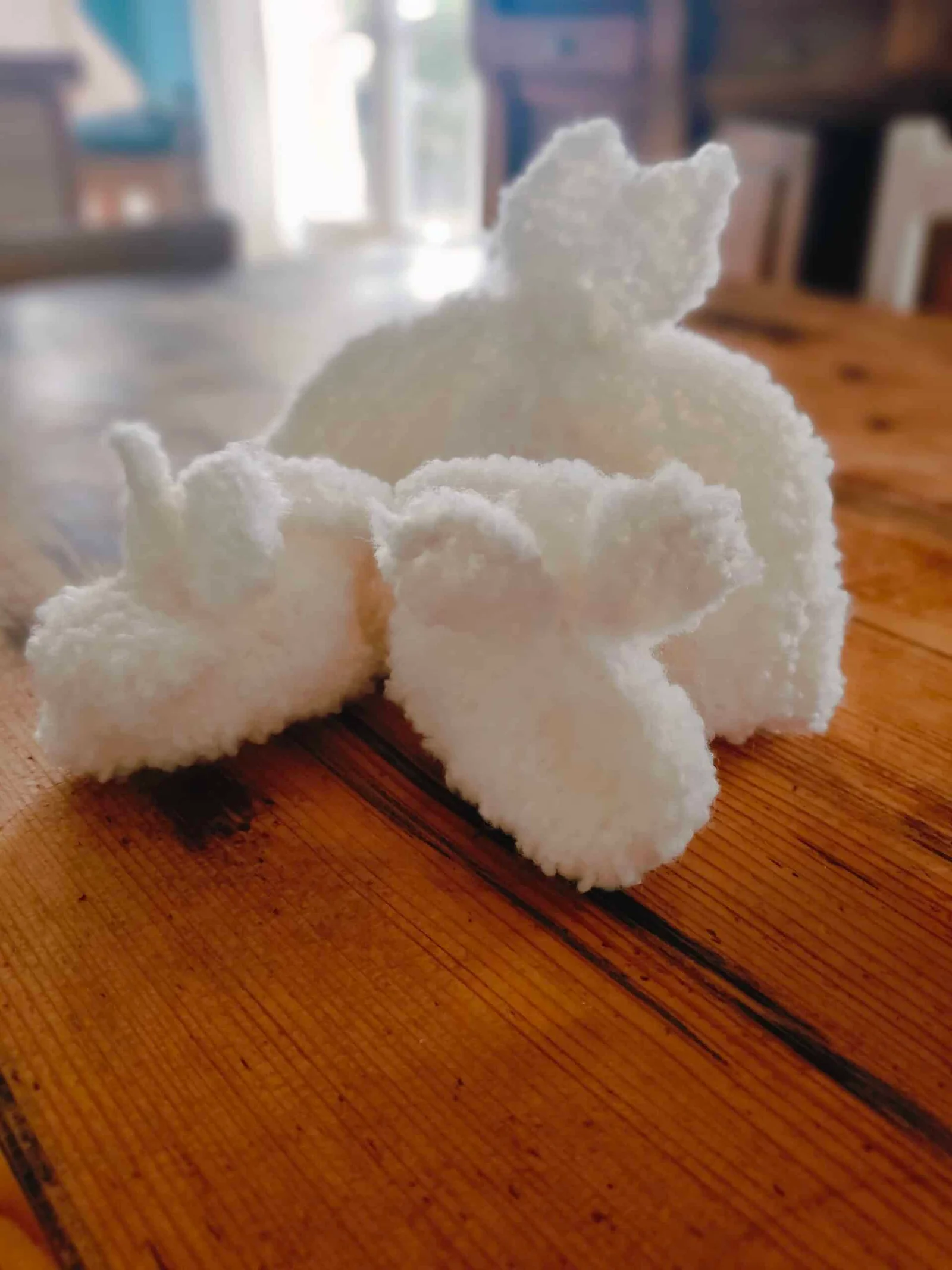 Chaussons « lapinou » – taille 0-3 mois – coloris blanc et vert d’eau – Image 9