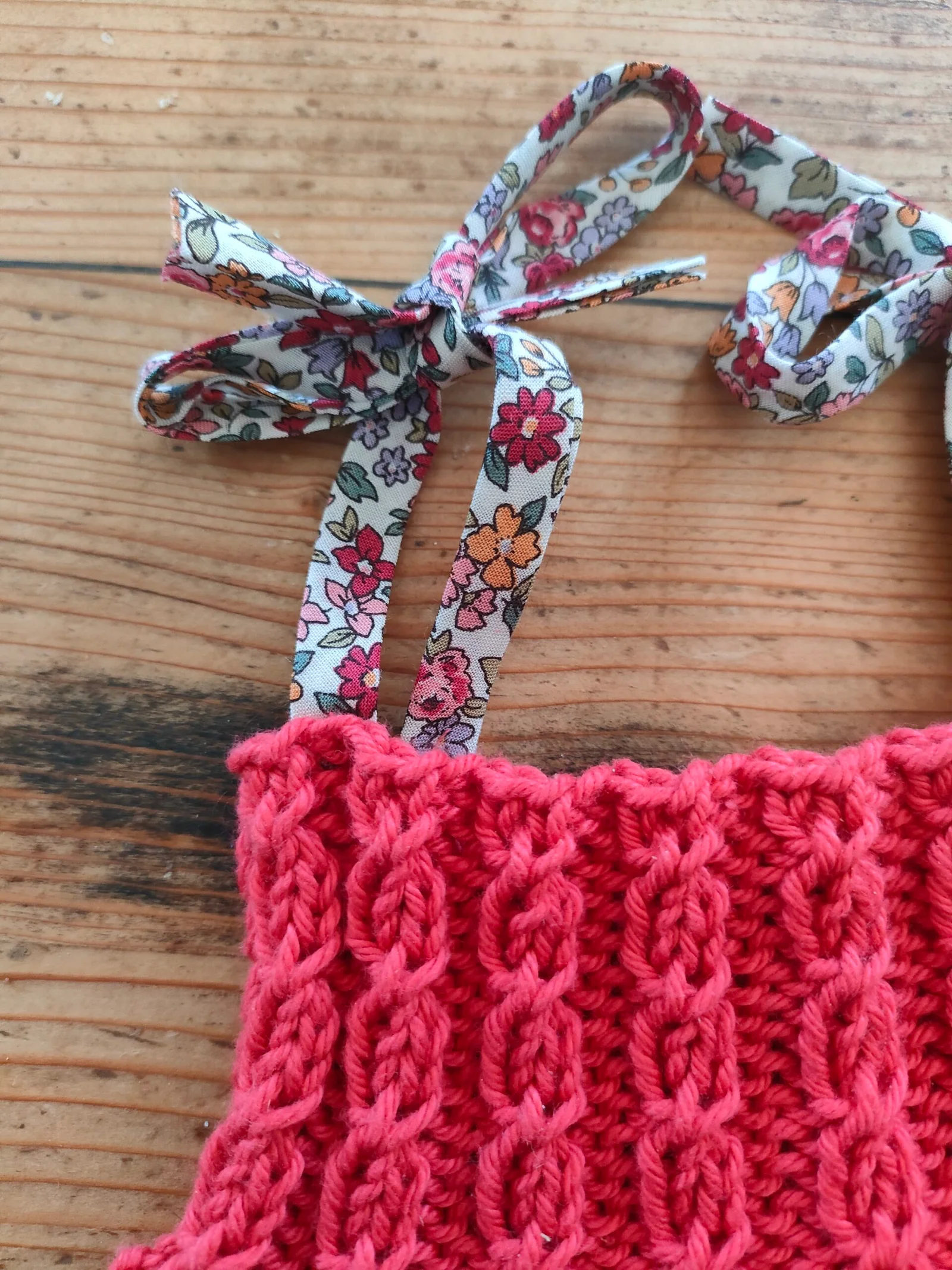 Ensemble barboteuse à torsades et ballerines en coton taille naissance – Image 7