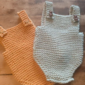 Barboteuse « petit lutin » en coton – taille naissance à 6 mois – nombreux coloris