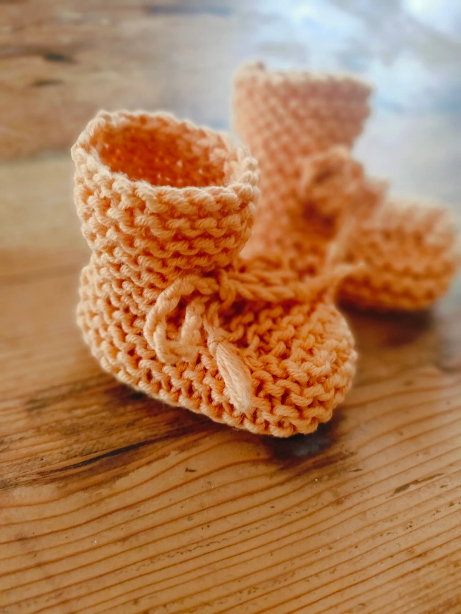 Chaussons montants « petit lutin » (Tailles naissance à 9 mois – aig. n°5) – Image 9