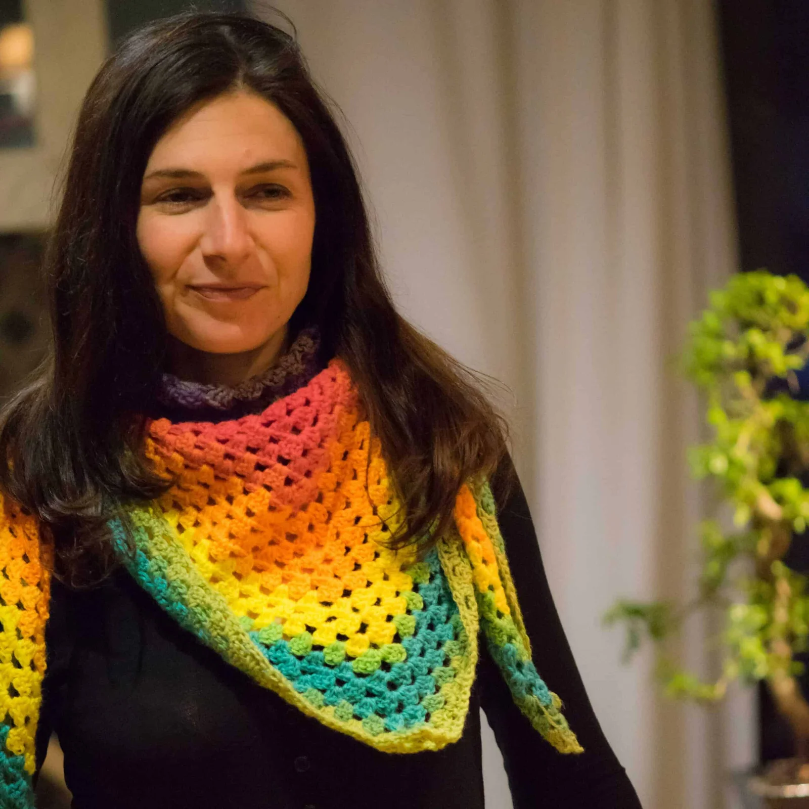 KIT HALF GRANNY SQUARE SHAWL – Image 3