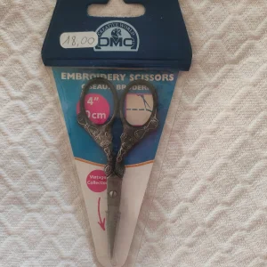 Ciseaux de broderie DMC – collection vintage