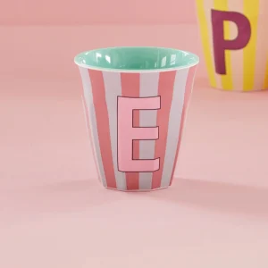 Gobelet mélamine lettre – pastel E