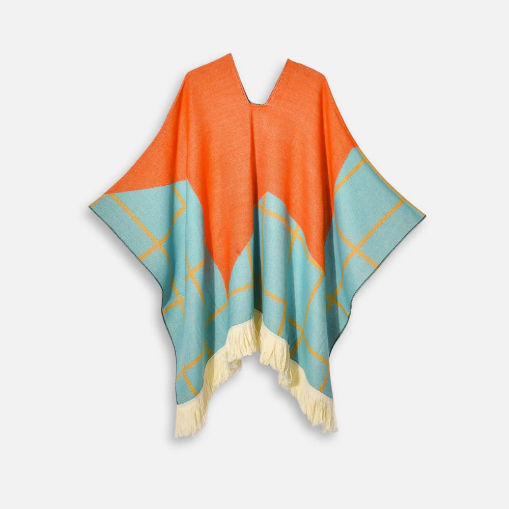Poncho Péruvien Motifs à Carreaux – Image 3
