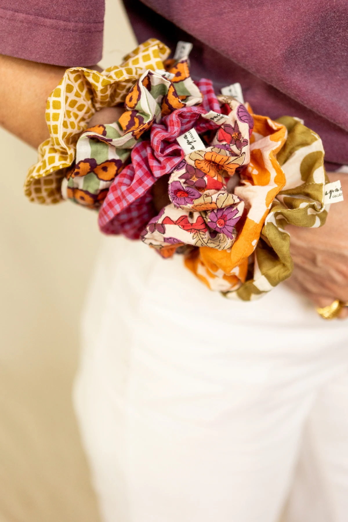 Big Chouchou Manju – joy macadamia – Image 3