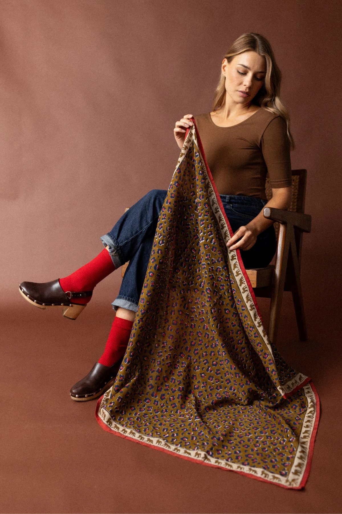 Big Foulard Latika Dupatta | Léopard fire – Image 3