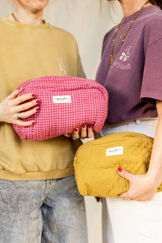 Big trousse de toilette Gayane – Khadi Fuchsia – Image 3