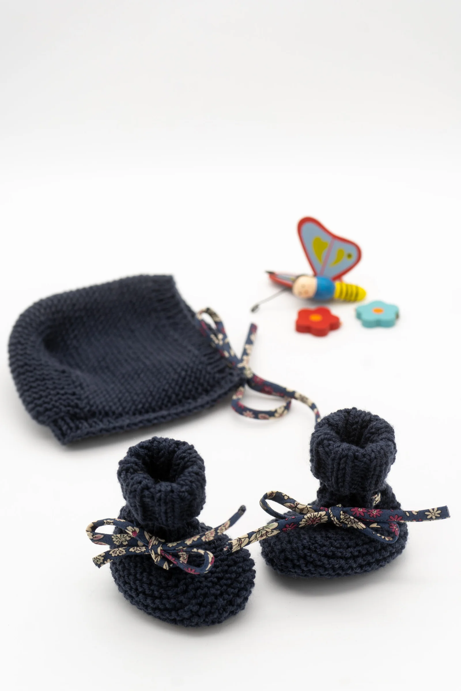 Béguin « Eglantine » bleu marine – taille naissance-3 mois – Image 2